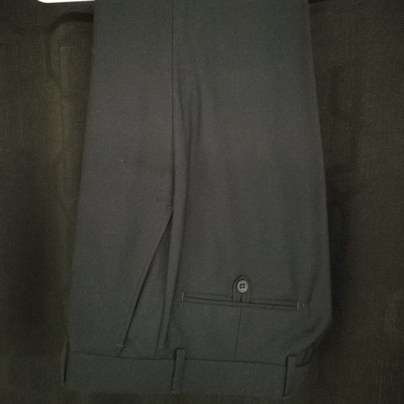 Lanfranco Men's Suit - Picture 4 of 6